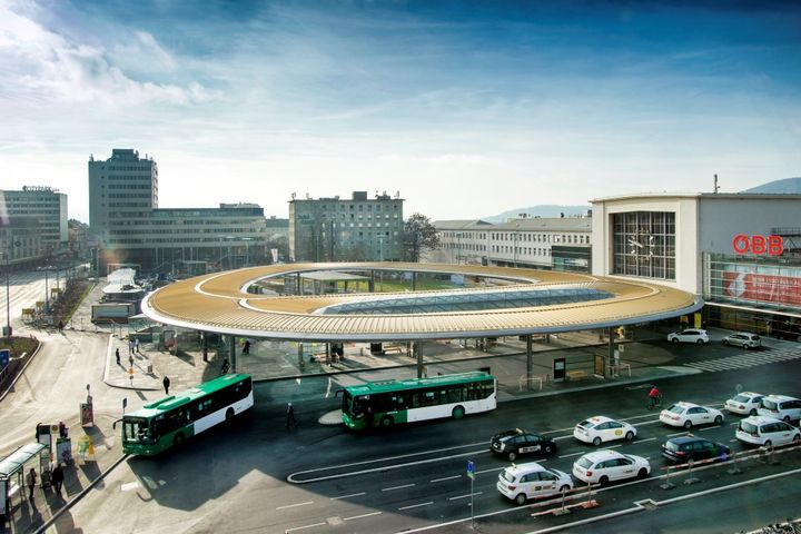 Golden Eye od Zechner & Zechner